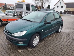 Bild des Angebotes Peugeot 206 Sportive Nur 107000 km