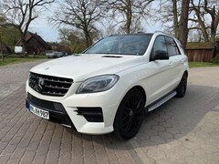 Bild des Angebotes Mercedes-Benz ML 350 BlueTEC 4MATIC 7G-TRONIC