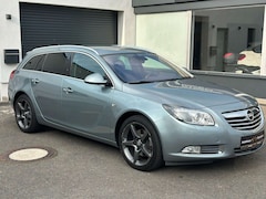 Bild des Angebotes Opel Insignia A Sports Tourer XENON/AHK/NAVI/PDC V+H