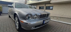 Bild des Angebotes Jaguar XJ8 XJ8 4.2 Executive,1.Hand,modifiziertes Modell 2006