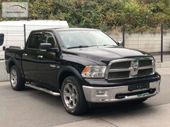 Bild des Angebotes Dodge RAM 5,7 HEMI1500 LARAMIE 4x4 CrewCab AHK Leder