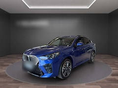 Bild des Angebotes BMW iX2 xDrive 30 M-Sport NP 68.929,- HUD WirelessCharg Le