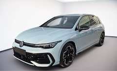 Bild des Angebotes VW Golf VIII R-Line 1.5eTSI 150PS DSG IQ.LIGHT.NAVI.ACC.Hu