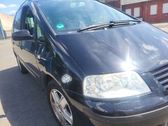 Bild des Angebotes VW Sharan 1.9 TDI Automatik Comfortline