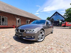 Bild des Angebotes BMW 330 330 d xDrive Aut. Sportline / Panoramadach