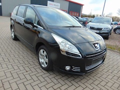 Bild des Angebotes Peugeot 5008 Family