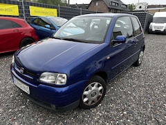 Bild des Angebotes SEAT Arosa 1.0 Stella *1.HAND / ALLWETTERREIFEN / TÜV NEU*