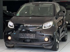 Bild des Angebotes smart forTwo EQ EXCLUSIVE *MY22*PANO*LED*CAM*TEMP*SHZ*