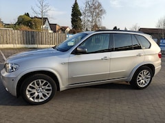 Bild des Angebotes BMW X5 M50d