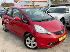 Bild des Angebotes Honda Jazz 1.4 *1.HD*SitzH*MFL*Klimaaut.*TÜV NEU
