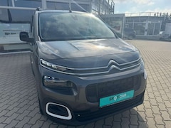 Bild des Angebotes Citroen Berlingo M PureTech 130 EAT8 SHINE