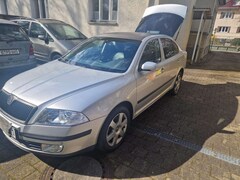 Bild des Angebotes Skoda Octavia Octavia II 2.0 FSI DSG Automatik VW Elegance