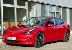 Bild des Angebotes Tesla Model 3 Performance Full Self Driving (FSD)