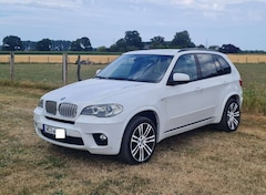 Bild des Angebotes BMW X5 xDrive M 40 d Voll, SoftClose, HUP, Pano, Luftfahr