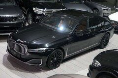 Bild des Angebotes BMW 750 i xDrive EXKLUSIV-LEDER*GLASDACH*TV*STANDHZG*