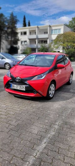 Bild des Angebotes Toyota Aygo x-play Eco