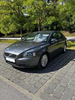 Bild des Angebotes Volvo S40 2.4 Summum