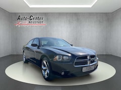 Bild des Angebotes Dodge Charger SXT KAMERA/PDC/KLIMAA/ALPINE