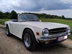 Triumph TR6 Roadster