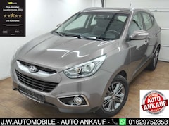 Bild des Angebotes Hyundai iX35 1.6 2WD KLIMAA 8ALU SHZ LED AHK TEMP BC 6-GANG USB