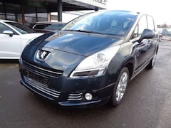 Bild des Angebotes Peugeot 5008 Allure°Automatik°7-Sitzer°Pano°Navi°Xenon°