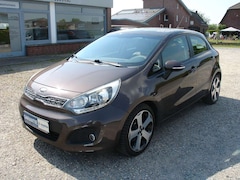 Bild des Angebotes Kia Rio FIFA World Cup Edition