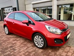 Bild des Angebotes Kia Rio FIFA World Cup Edition/Sitzhz/Lenkradhz