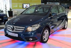 Bild des Angebotes Mercedes-Benz B 180 Urban*KLIMAAUT*LEDER*NAVI*SHZ*MFL*ALU*BC*