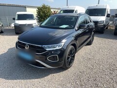 Bild des Angebotes VW T-Roc Life TSi Digital Cockpit Pro / Heck- / Seitenschei