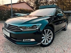 Bild des Angebotes VW Passat Lim. High 4M Leder*Pano*Navi*Kam*StandHz.
