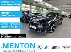Bild des Angebotes BMW i5 eDrive40 Parkassist/Pano/AHK/SHZ/DAB