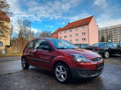 Bild des Angebotes Ford Fiesta 1.3*TÜV*Klima