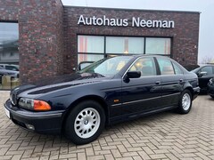 Bild des Angebotes BMW 523 i*2ste-Hand*Klima*Schiebedach*Servo*wenig-km*
