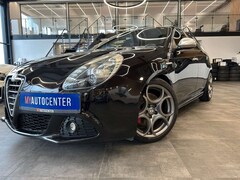 Bild des Angebotes Alfa Romeo Giulietta Quadrifoglio Verde *Klima*Radio*PDC*BT