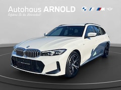 Bild des Angebotes BMW 318 i Touring M Sportpaket Komfortzugang Sitzhzg. AHK