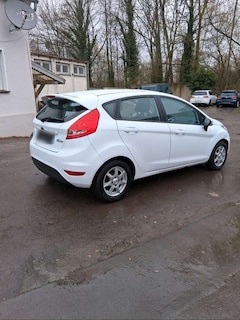 Bild des Angebotes Ford Fiesta 1.25 Champions Edition