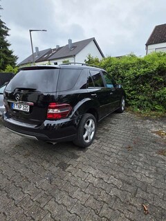 Bild des Angebotes Mercedes-Benz ML 320 ML 320 CDI 4Matic (164.122)