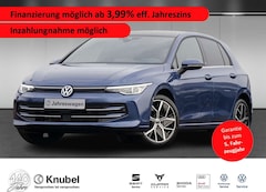 Bild des Angebotes VW Golf VIII Style 1.5 eTSI DSG IQ.LIGHT/S-DACH/NAVI