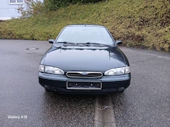 Bild des Angebotes Ford Mondeo Automatik Neu TÜV klima Benziner 116 PS