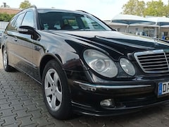Bild des Angebotes Mercedes-Benz E 320 E 320 T CDI 4Matic Automatik Avantgarde DPF