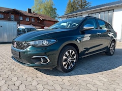 Bild des Angebotes Fiat Tipo Mirror 1,4 T-Jet 1.HAND*APPLECAR*Kamera*LED