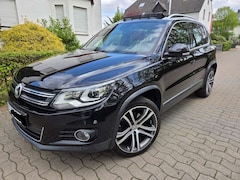 Bild des Angebotes VW Tiguan Tiguan Diesel 2.0 TDI DPF 4Motion BlueMotion Techn. DSG Exclusive