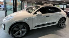 Bild des Angebotes Porsche Macan MACAN SPORTDESIGN 21"LEDER PANO BOSE 4ROHR SPORT