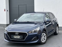 Bild des Angebotes Hyundai i30 Select*PDC*Klima*SHZ*TEMPOMAT*NUR 49TKM