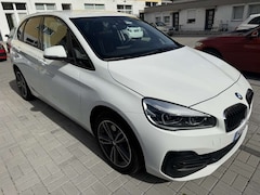 Bild des Angebotes BMW 225 225xe iPerf Autom HUD ACC LED SHZ PDC Navi Klima