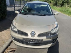 Bild des Angebotes Renault Clio 1.6 16V Edition Dynamique