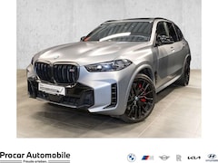 Bild des Angebotes BMW X5 M60i xDrive Sportpaket Gestiksteuerung DAB