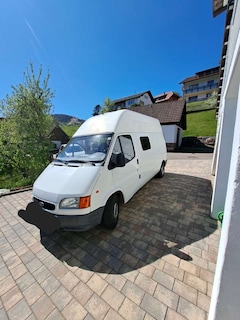 Ford Transit 100 L