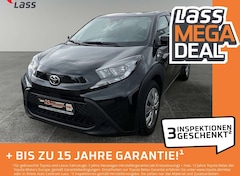 Bild des Angebotes Toyota Aygo 1.0 Play Kamera+ACC+Navi+SHZ+2xKlima+KlimaA
