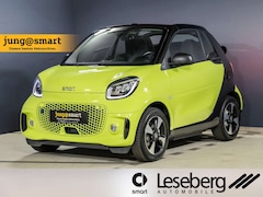 Bild des Angebotes smart forTwo ForTwo Cabriolet EQ Passion LED/22 kW/DAB/Kamera